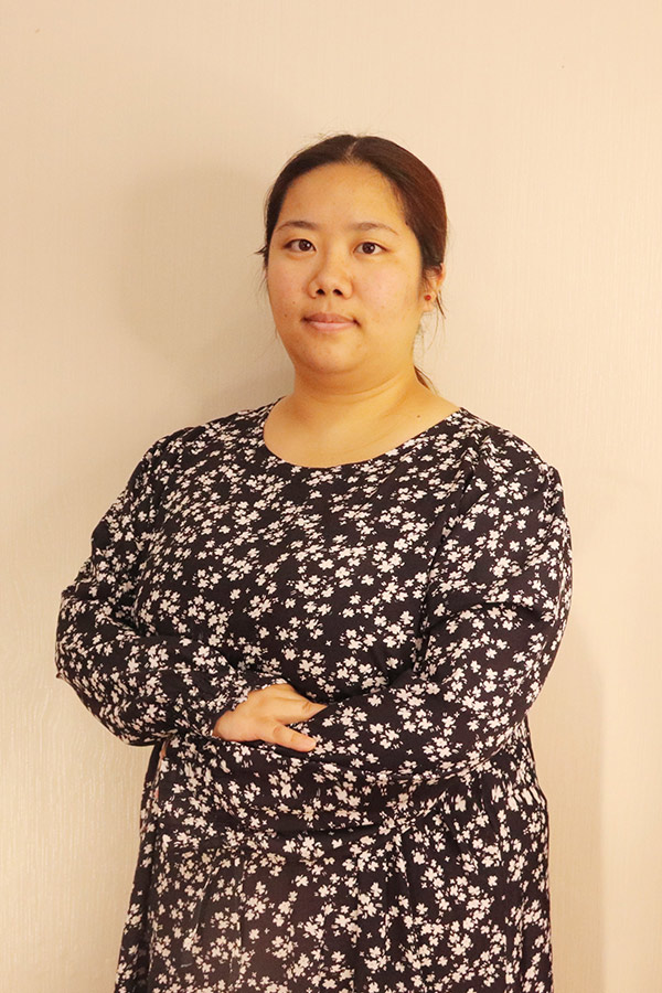 子长候洋  本科学历，优秀班主任